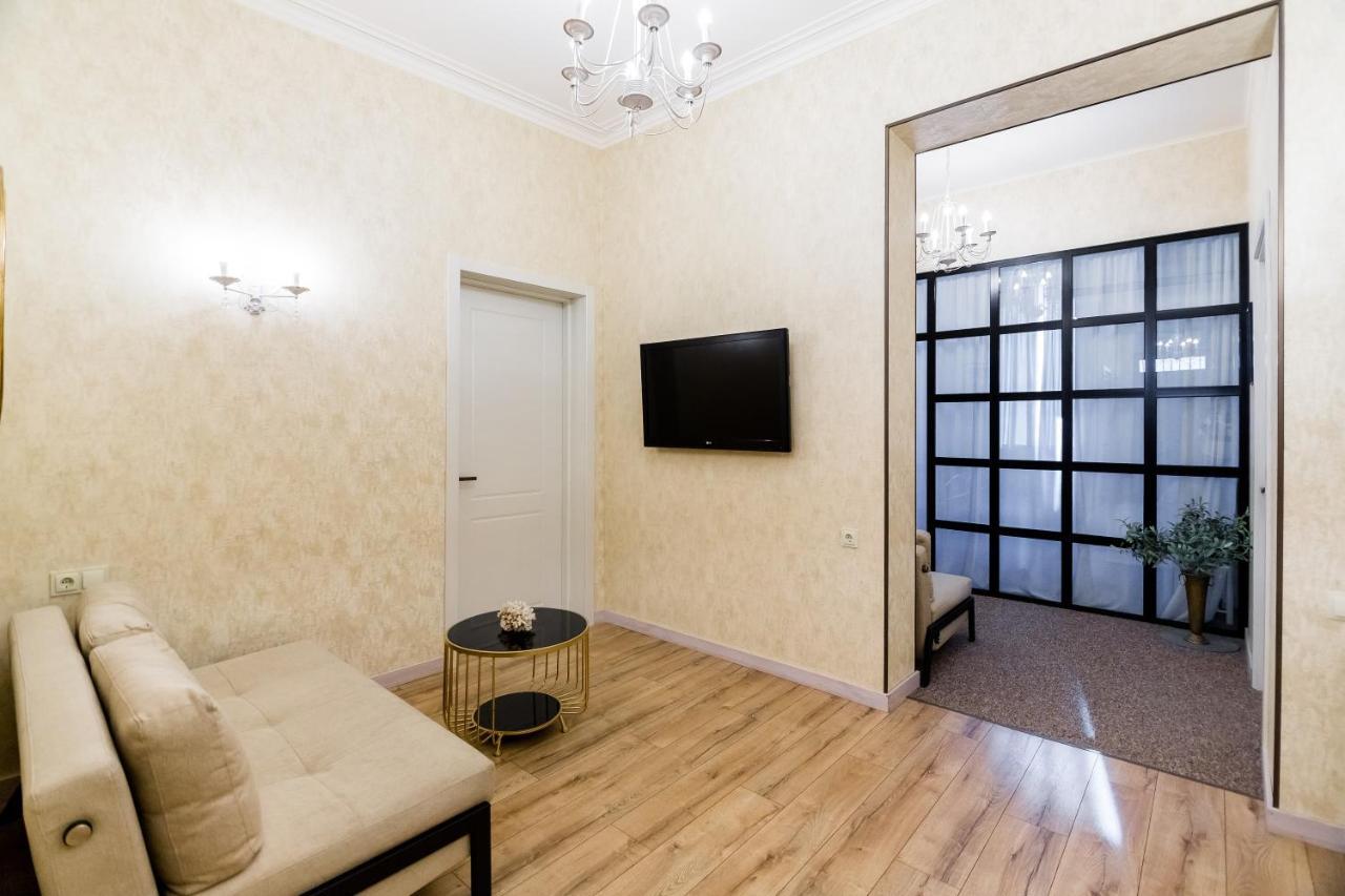 Dat Exx Apartments On Liberty Square Tbiliszi Kültér fotó